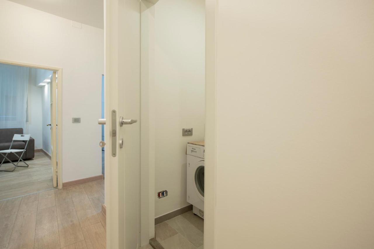 Mamo Florence - Amalia Piazza Signoria Apartment Bagian luar foto